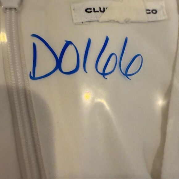 Club Monaco White Mini Dress Button Cuff Zip Back Textured Fit and Flare Size 00 - Picture 12 of 12